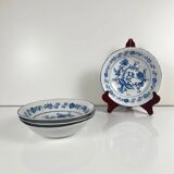4 bowls / small dishes with blue onion pattern