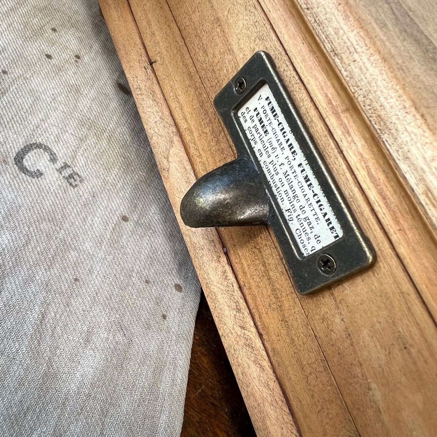 Art deco cigarette dispenser box