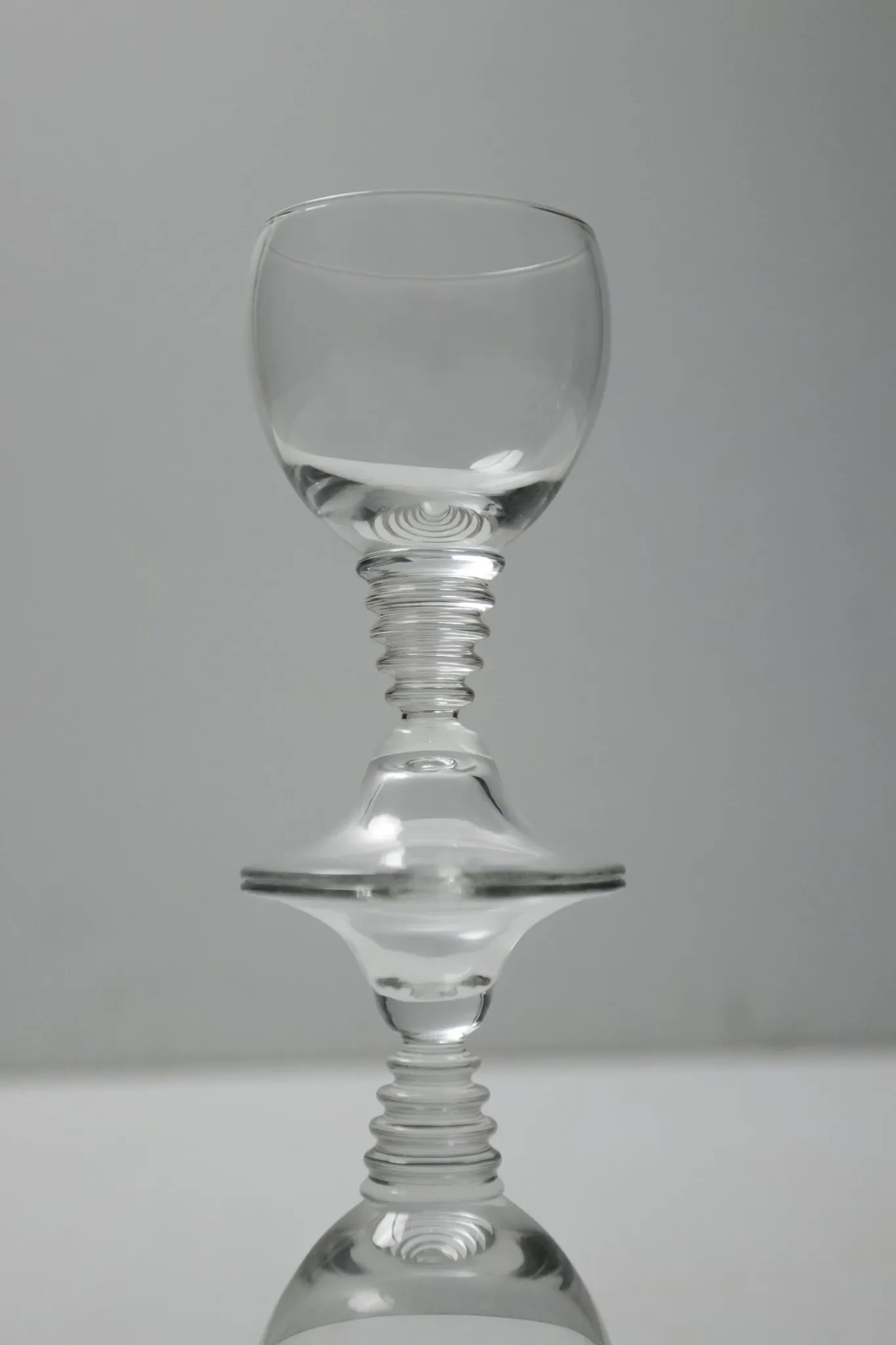 Set of 7 Art Deco Traditie W.J. Rozendaal 1932-33 decanter and 6 glasses