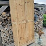 Très grande armoire bois rénovée