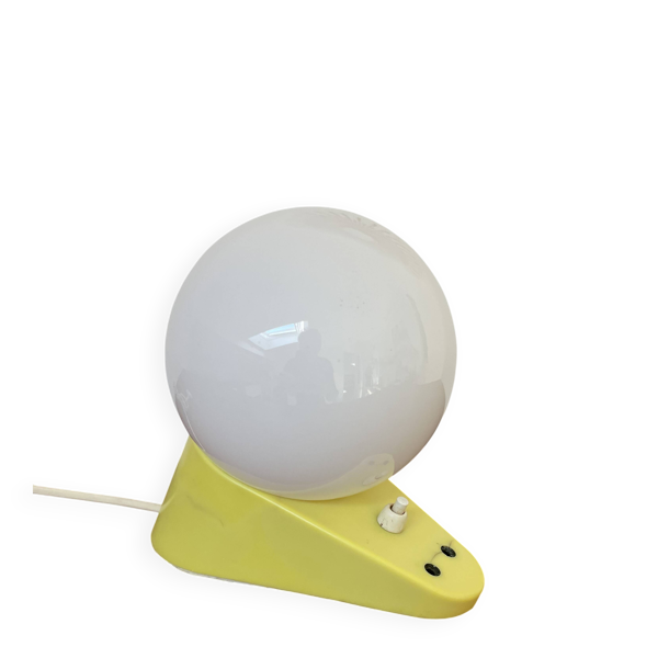 Lampe boule Bakélite — Beyit