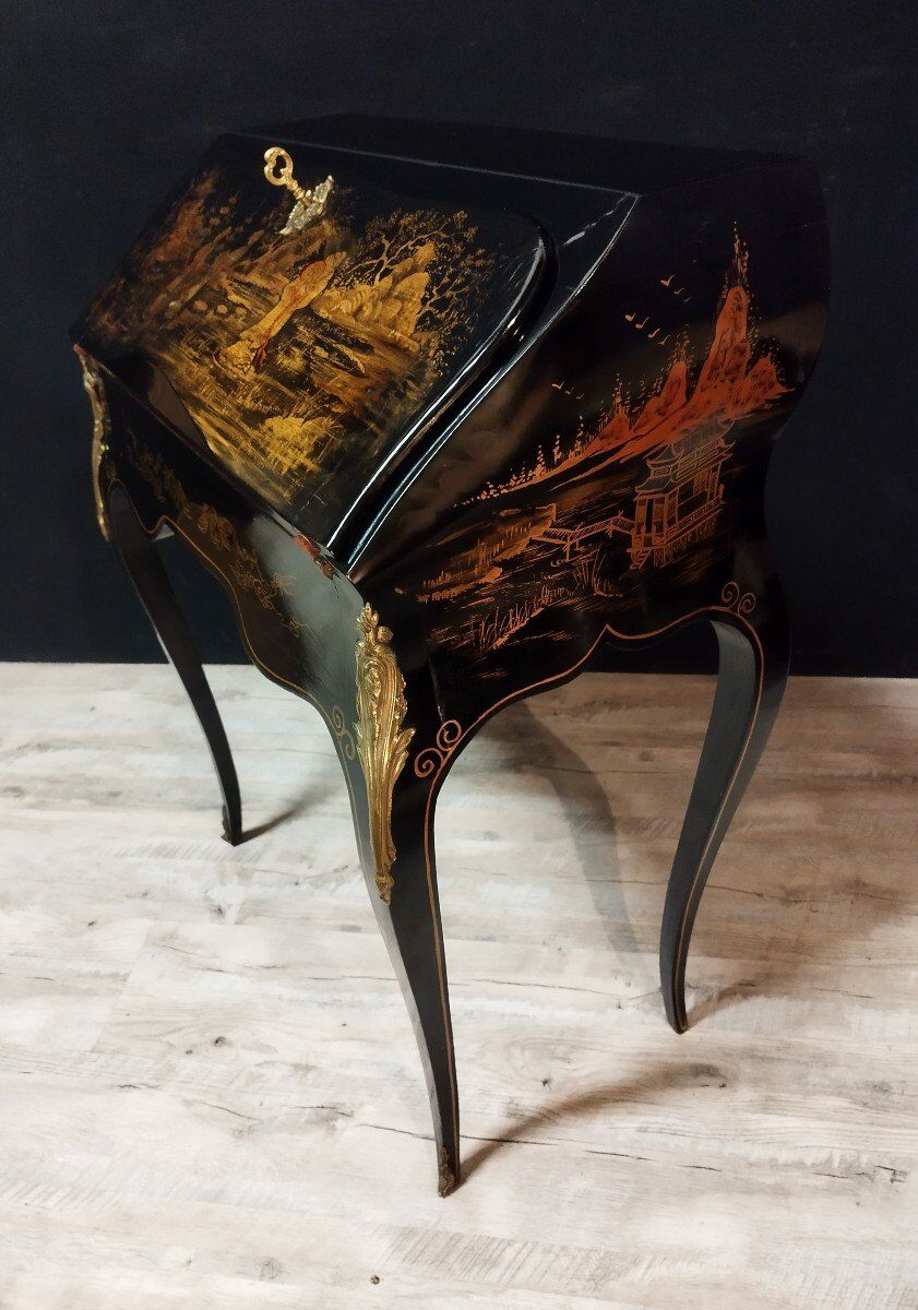 Chinese lacquer scriban