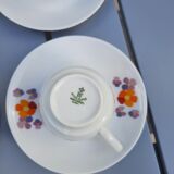 4 vintage coffee cups