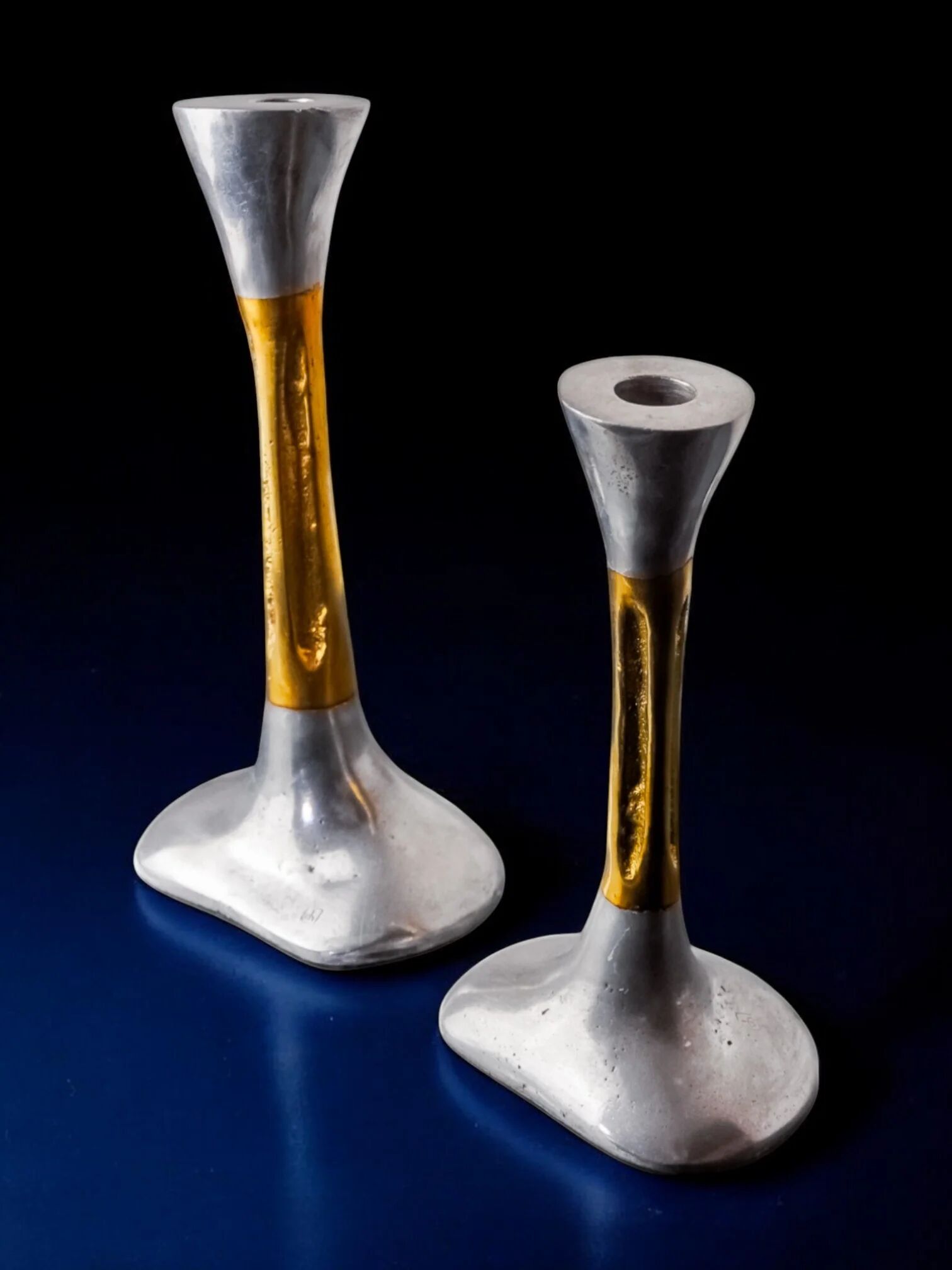 Pair of Brutalist candlesticks by David Marshall in bronze, Spain, 1970s