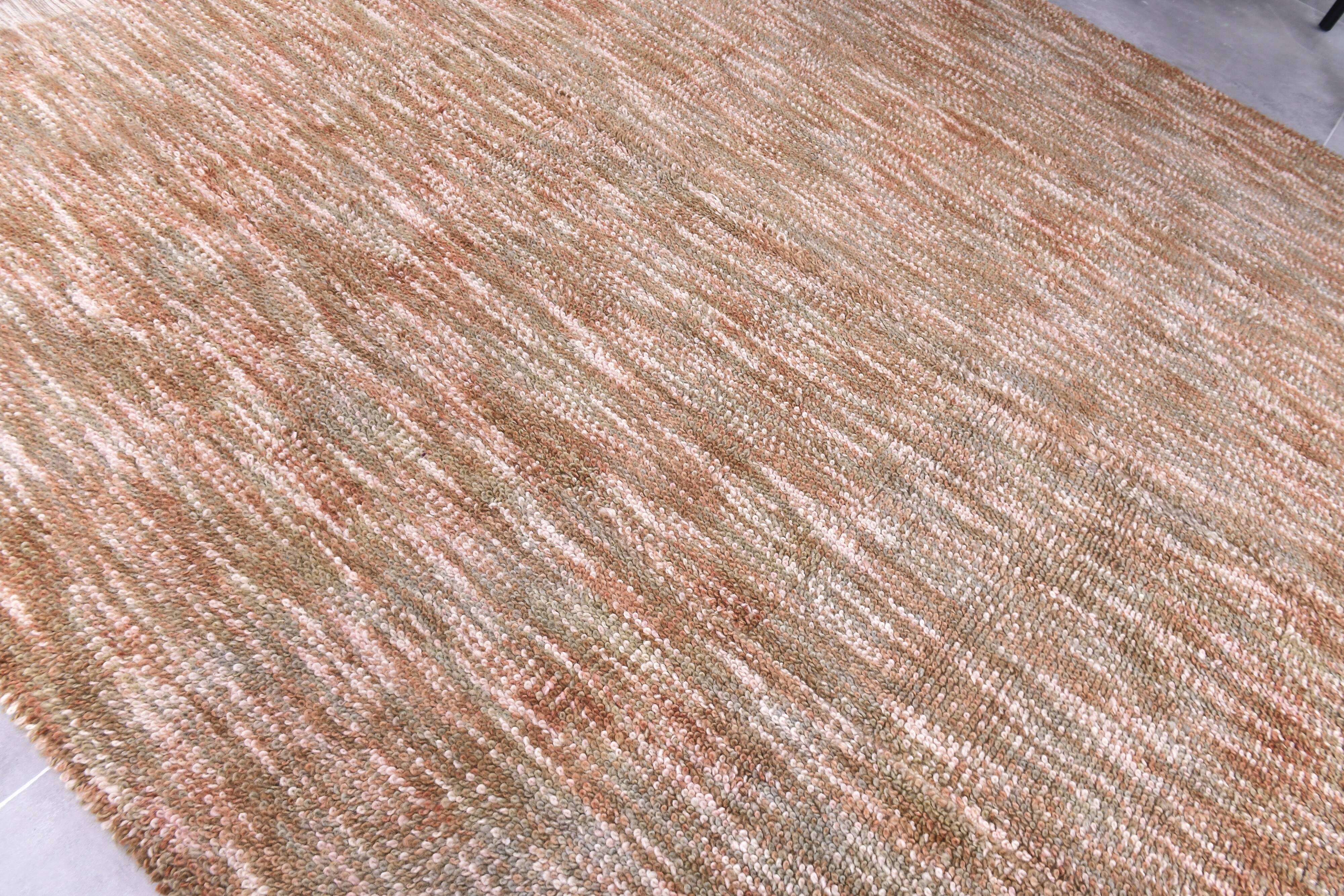 9x10 terracotta oversize moroccan rug,  269x303cm