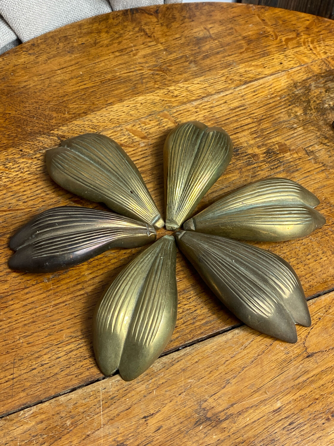 Cendrier fleur en bronze 