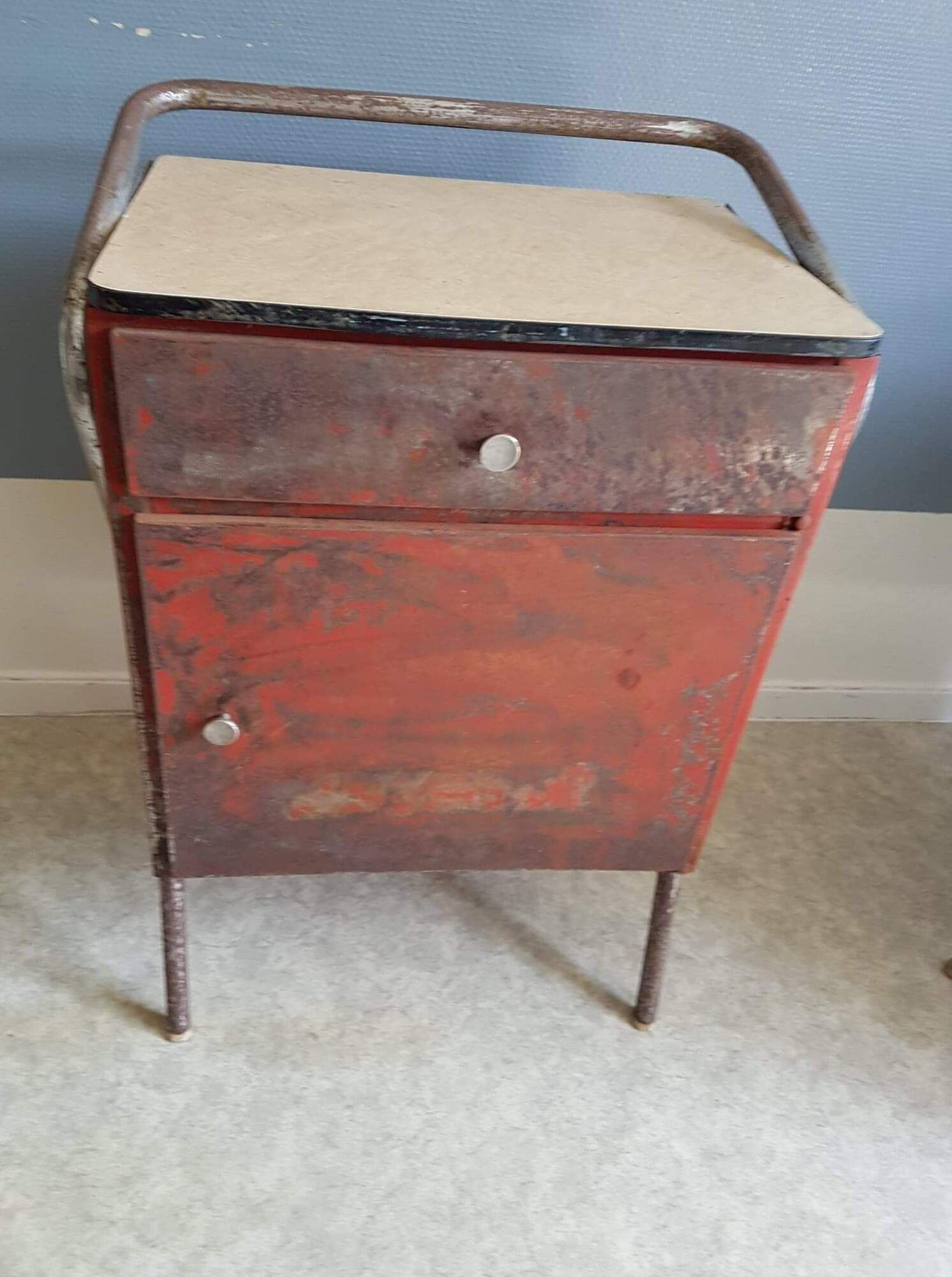 Pair of metal bedside tables and shelves formica years 60 in their juice