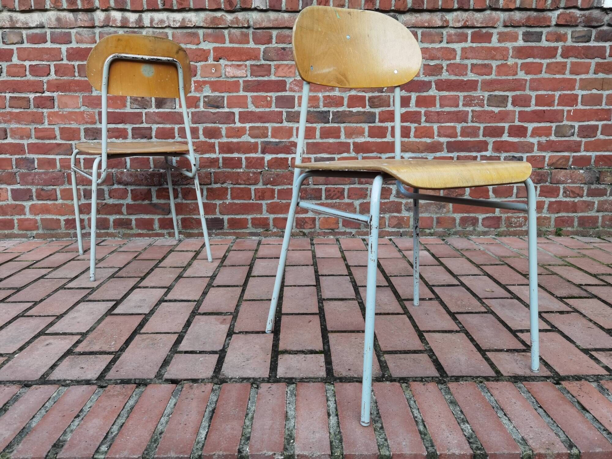 Lot de 4 chaises ecole tchécoslovaque 1950 1960
