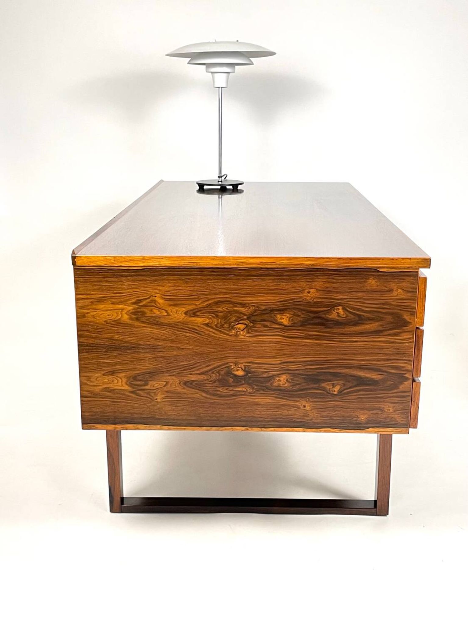 Danish Modern ( Mid-Century ) desk by Torben Valeur for DYRLUND, 1960s