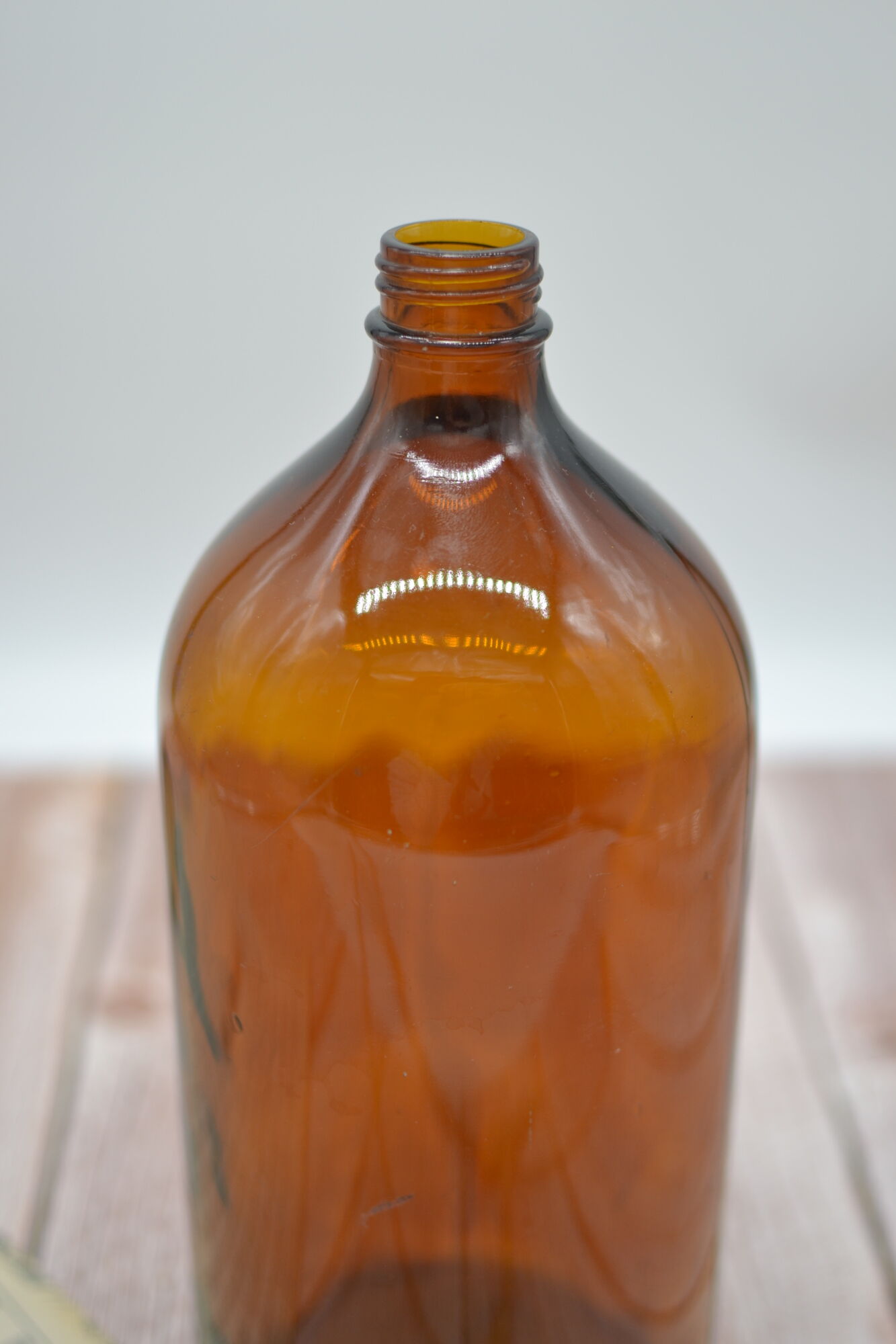Old bottle amber glass pharmacy large capacity 2 liters