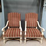 Paire de fauteuils style regence