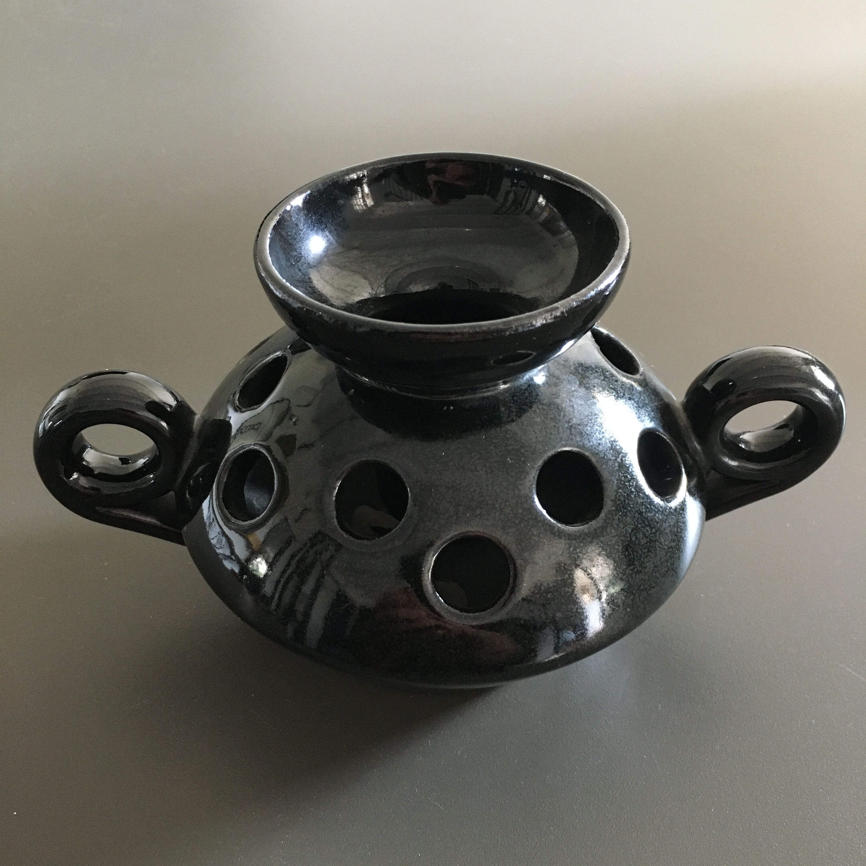 Black flower spike vase