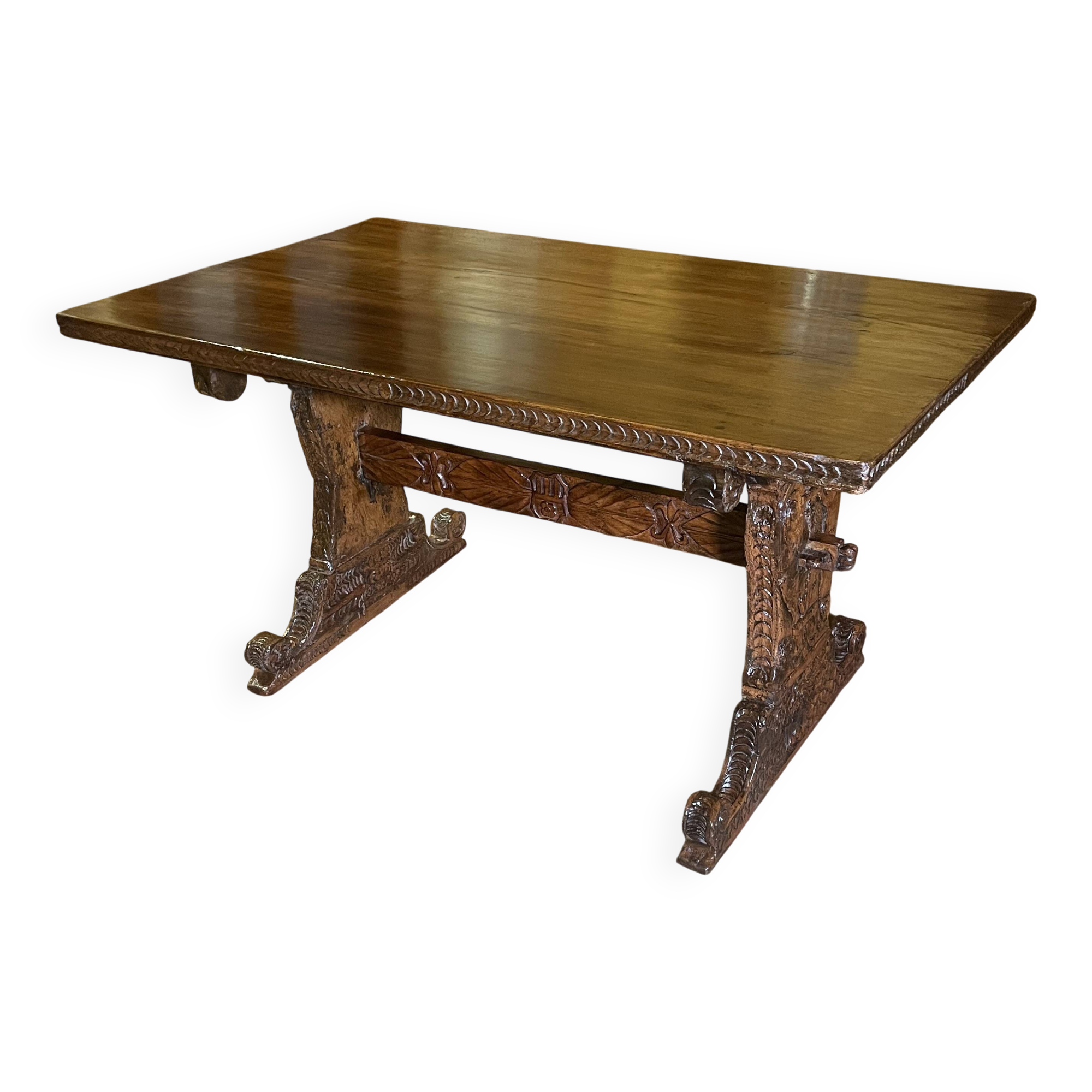 16th Century Italian Renaissance Walnut Table - Florence