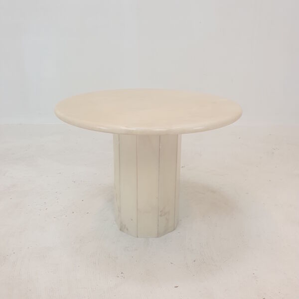 Ensemble de 3 tables d’appoint en marbre italien, années 1970