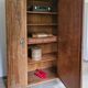 Armoire Art déco, 3 portes, 1 miroir, sablée
