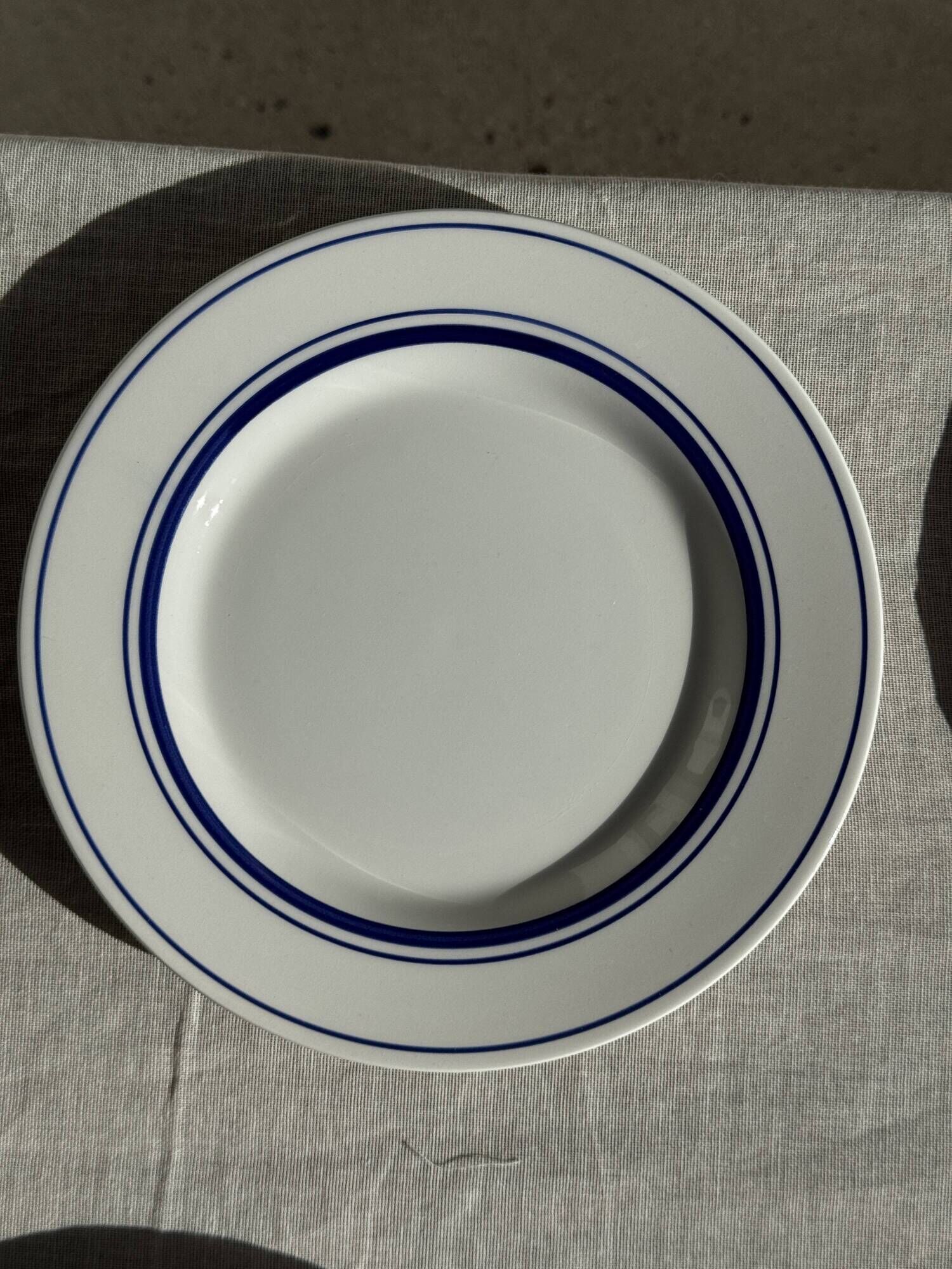 Set of 10 small dessert plates in Italian ceramic Total rim b