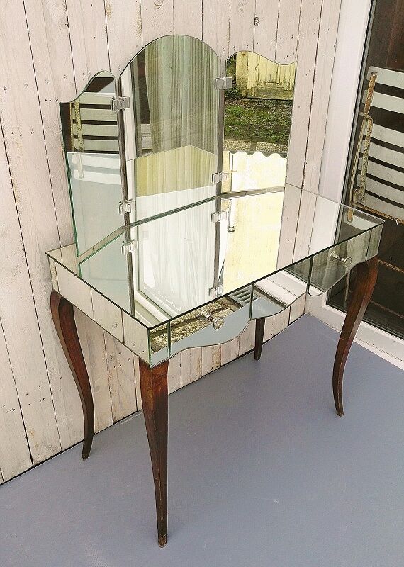 Dressing table mirror design 50's