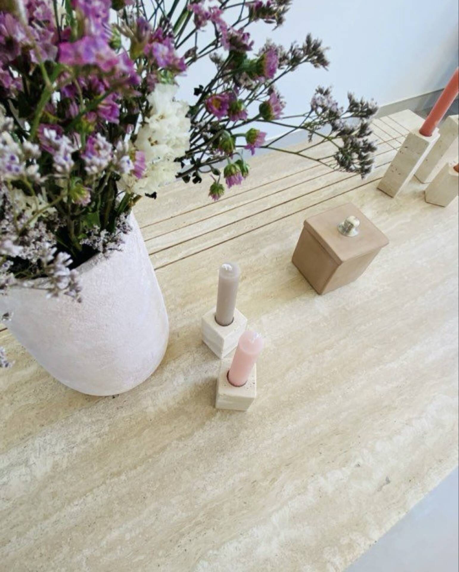 Table basse en travertin