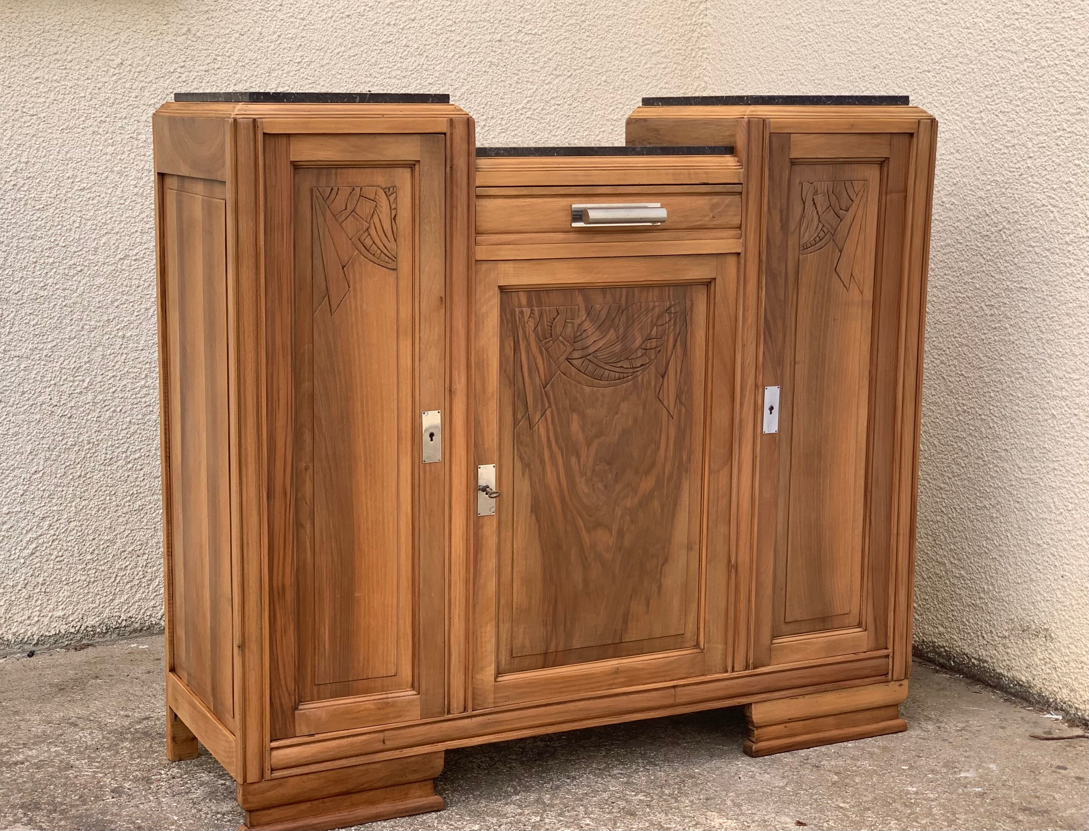 Parisian art deco buffet walnut brut massive 1920