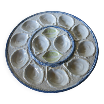 Very pretty oyster dish from St Clément in good condition