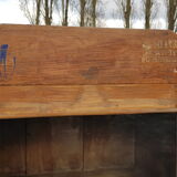 Showcase with 4 door glass panels