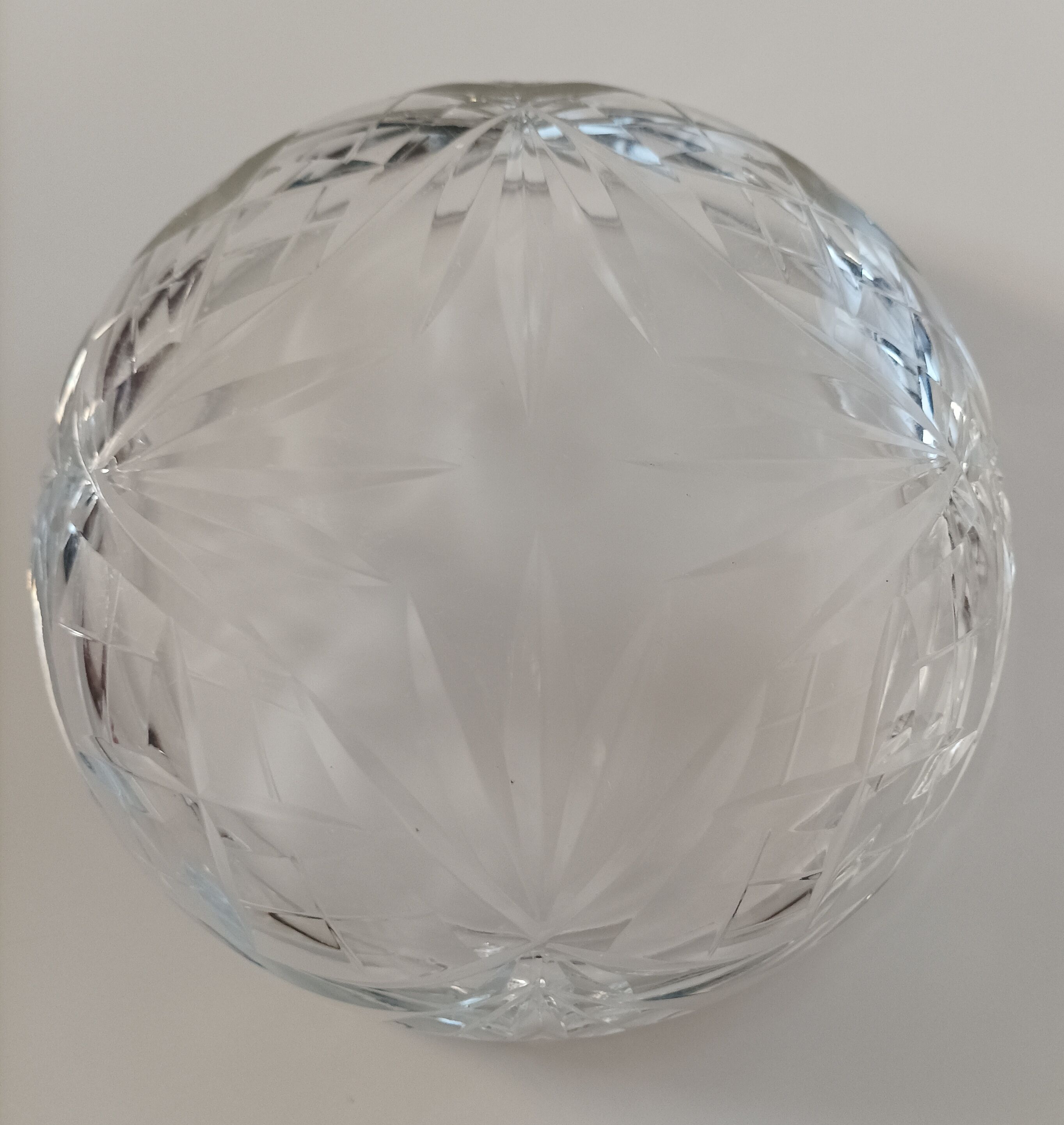 Fruit cup, dish in Cristal Saint Louis