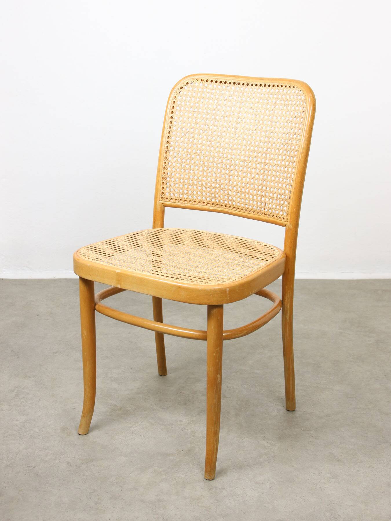 Paire de chaises vintage n°811 en bois courbé