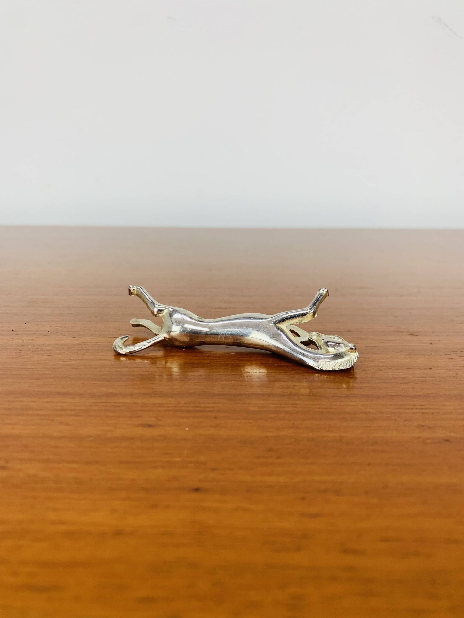 6 vintage silver metal horse knife rests