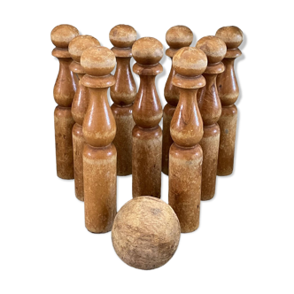 Wooden bowling game