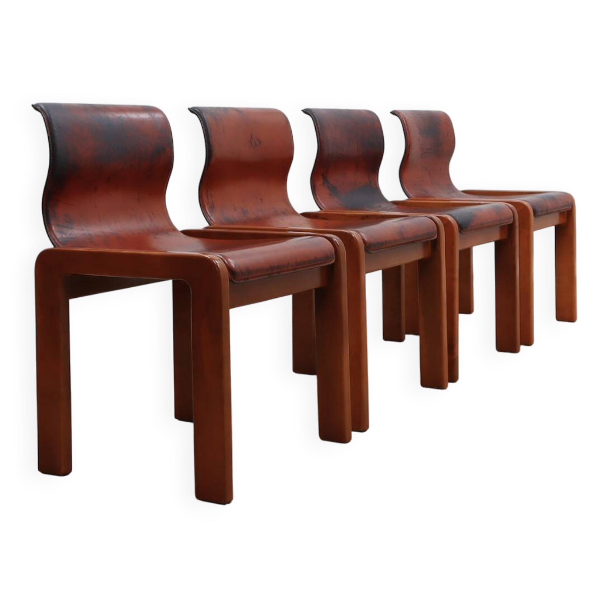 Curved wooden and leather chairs by Afra and Tobia Scarpa from the 1970s, set of 4.