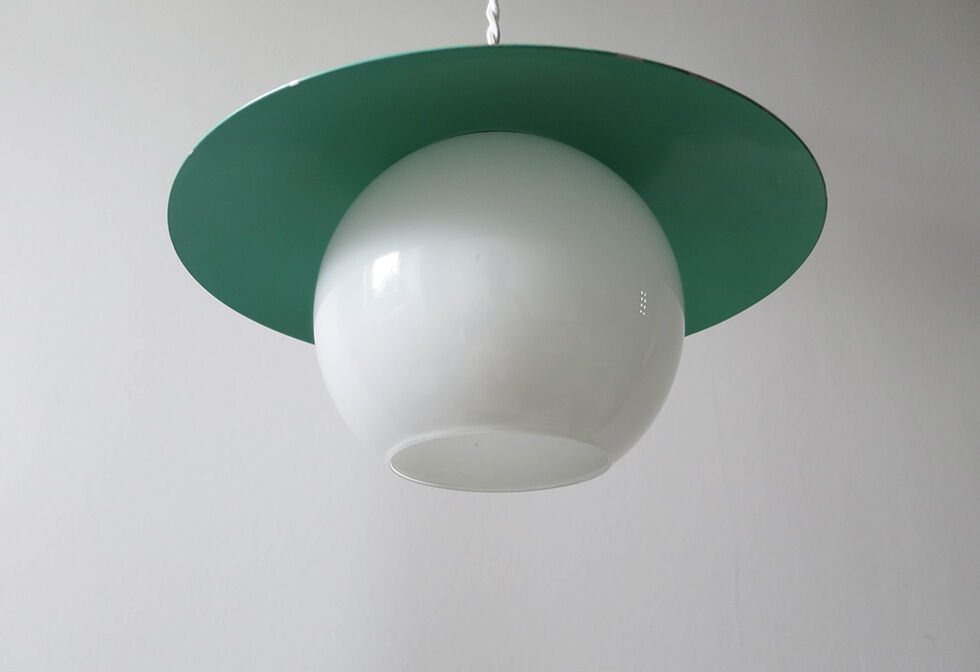 Gamelle and opaline pendant light