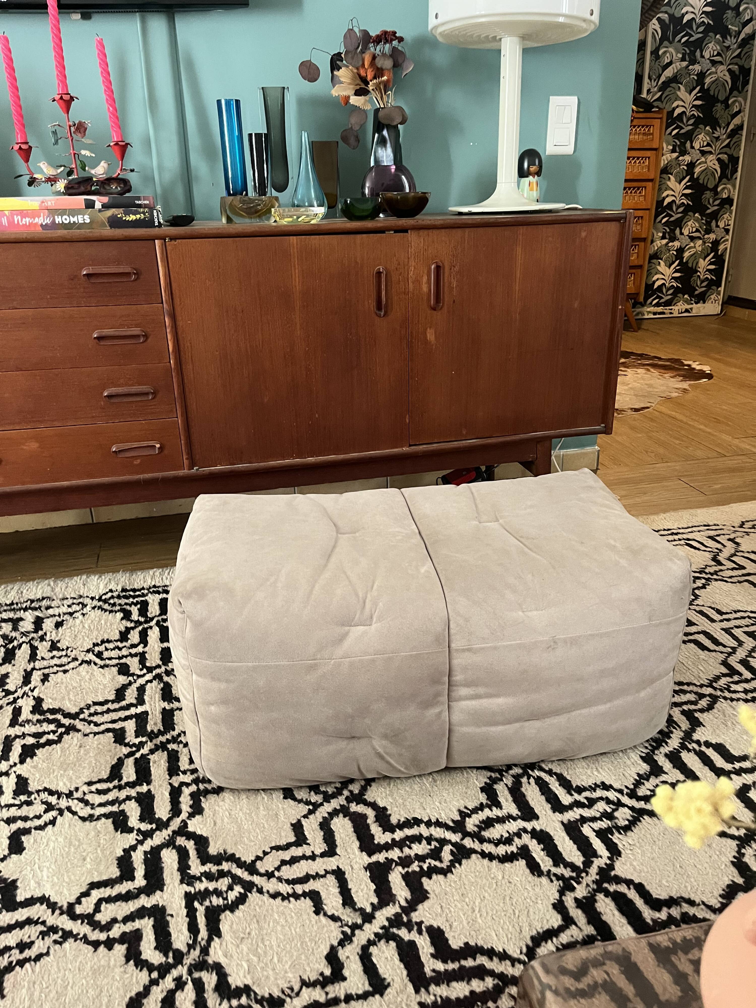 Vintage Ligne Roset pouf