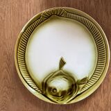 Green fish plates