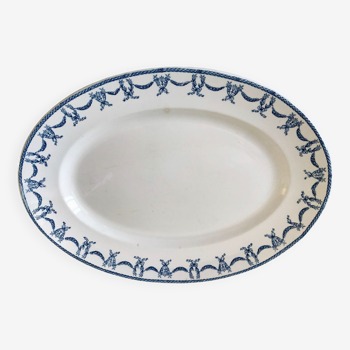 grand plat oval en Terre de Fer bleu U&C Digoin Sarreguemines modèle Les Ternes fin XIXème