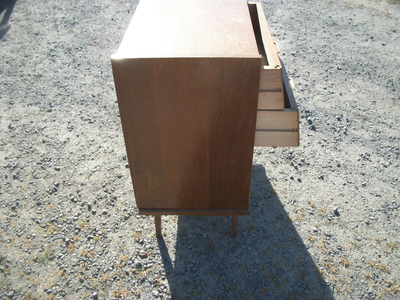 Vintage chest of drawers