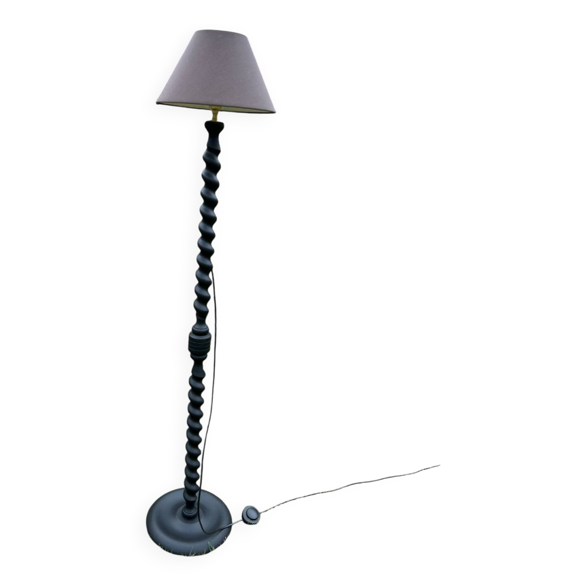 Lampadaire torsadé noir