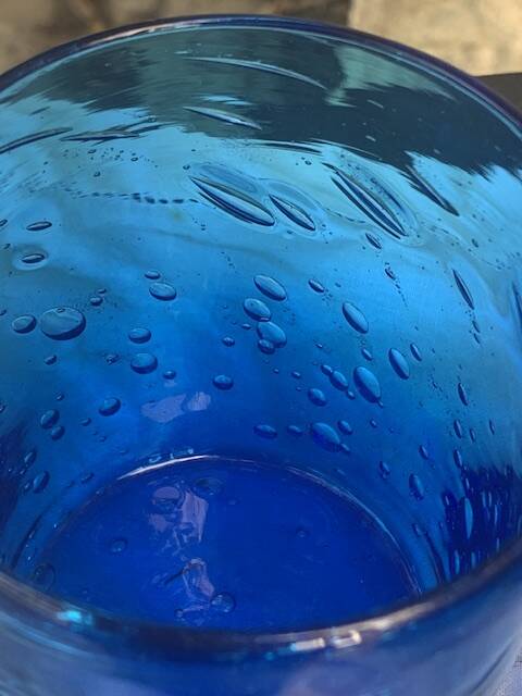 4 verres à whisky en verre souffle bleu cobalt