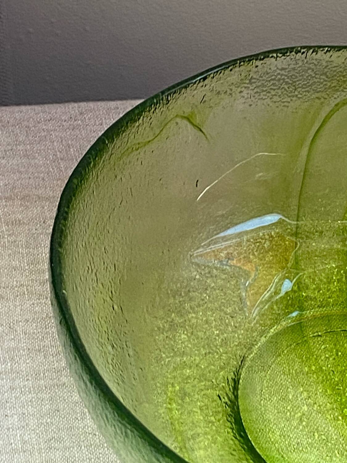 Saladier en verre vert
