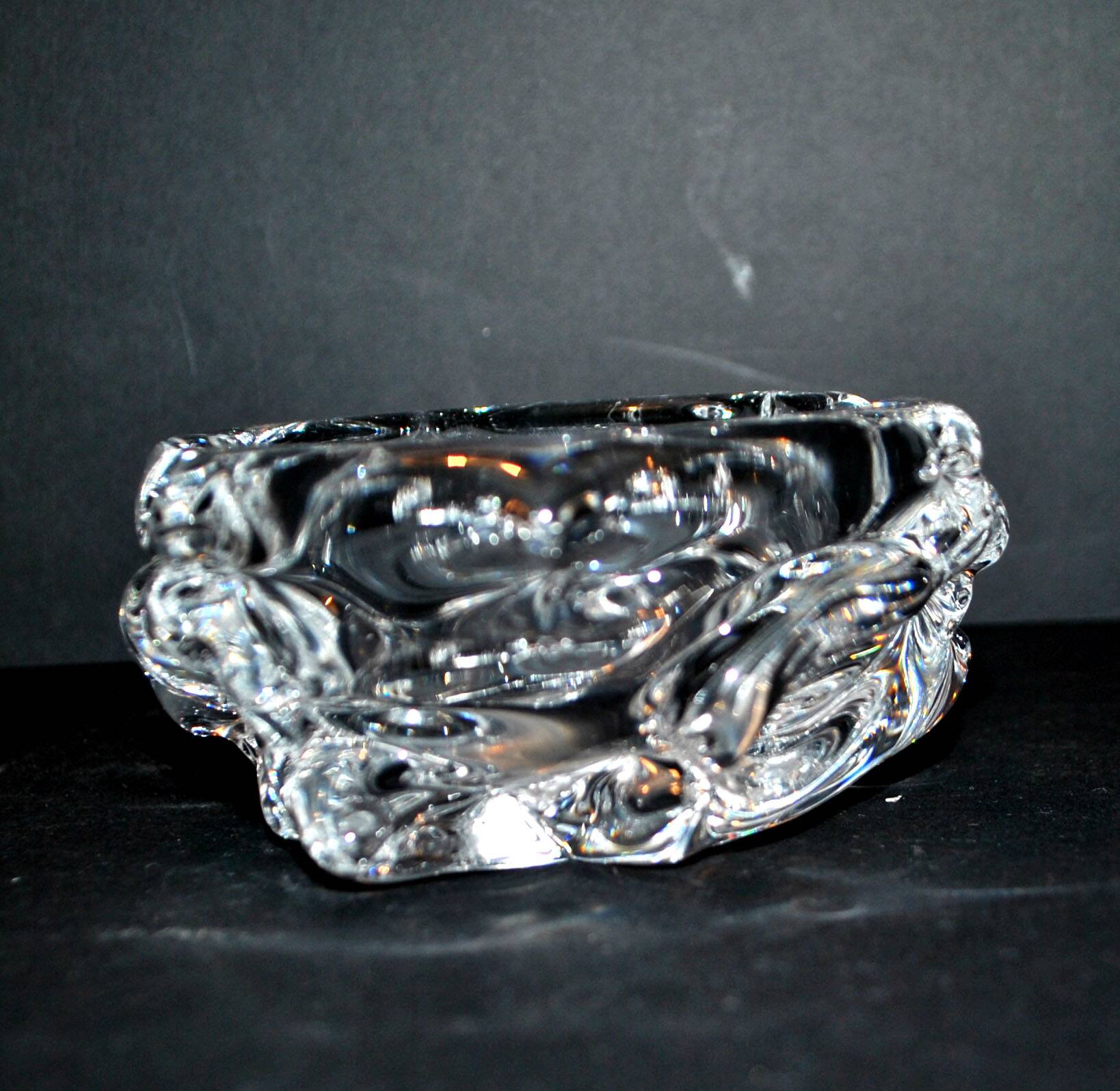1960 Design ashtray bowl in blown crystal signed Cristal Paris France