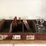 Old wooden grocery crate