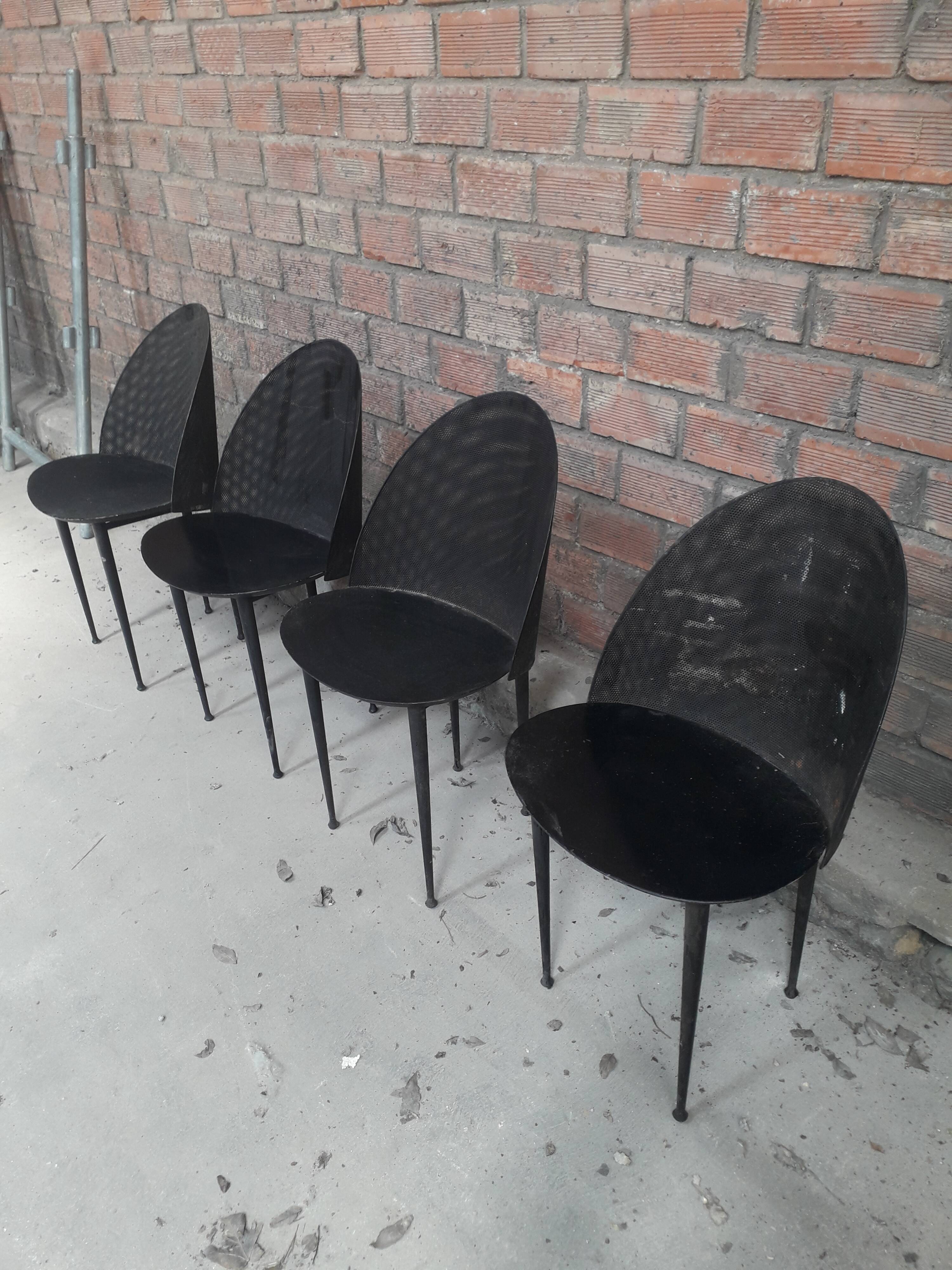 4 vintage metal chairs