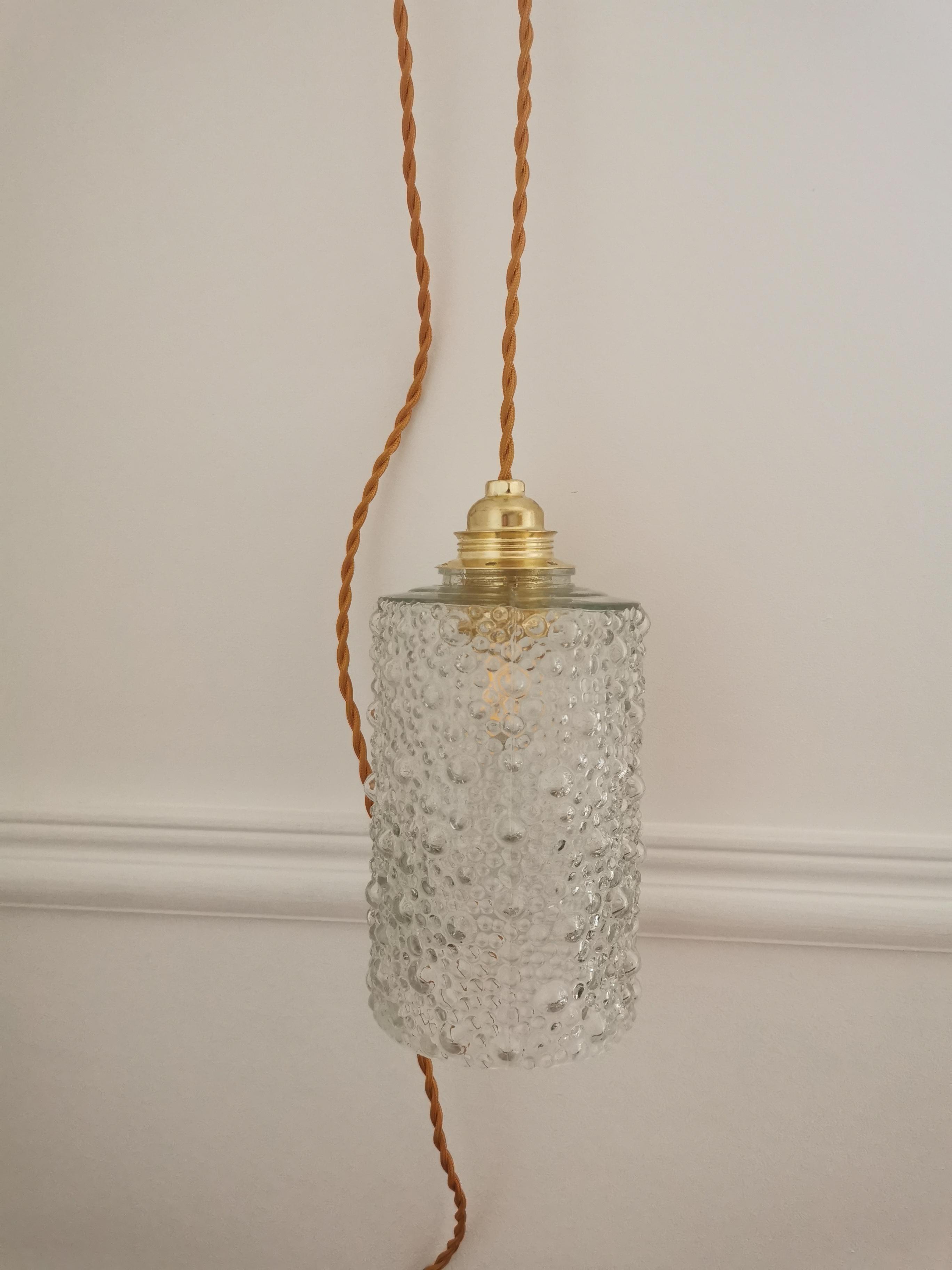Soaked glass pendant lamp