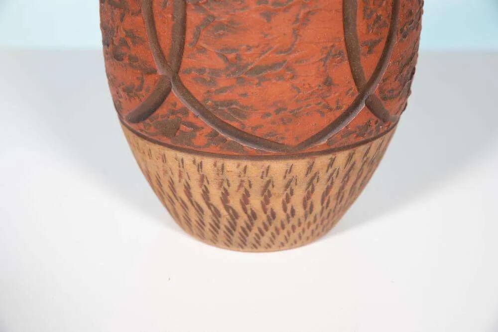 Handmade vintage vase 30/45