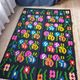 Kilim de laine florale, fond noir avec des fleurs colorées, réversible, Roumanie tissée à la main 235 x 160 cm