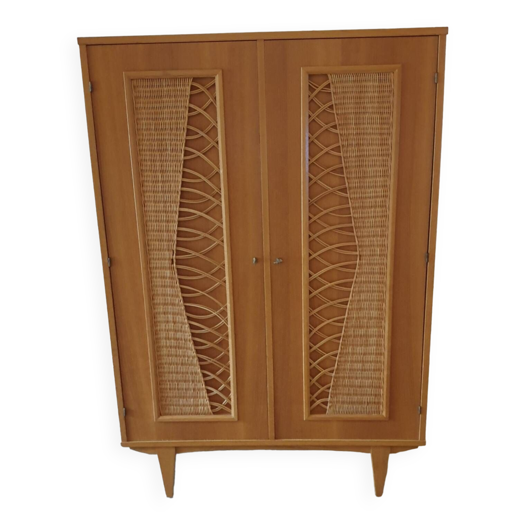 Armoire vintage bois et rotin Selency