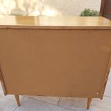 Oak chest of drawers