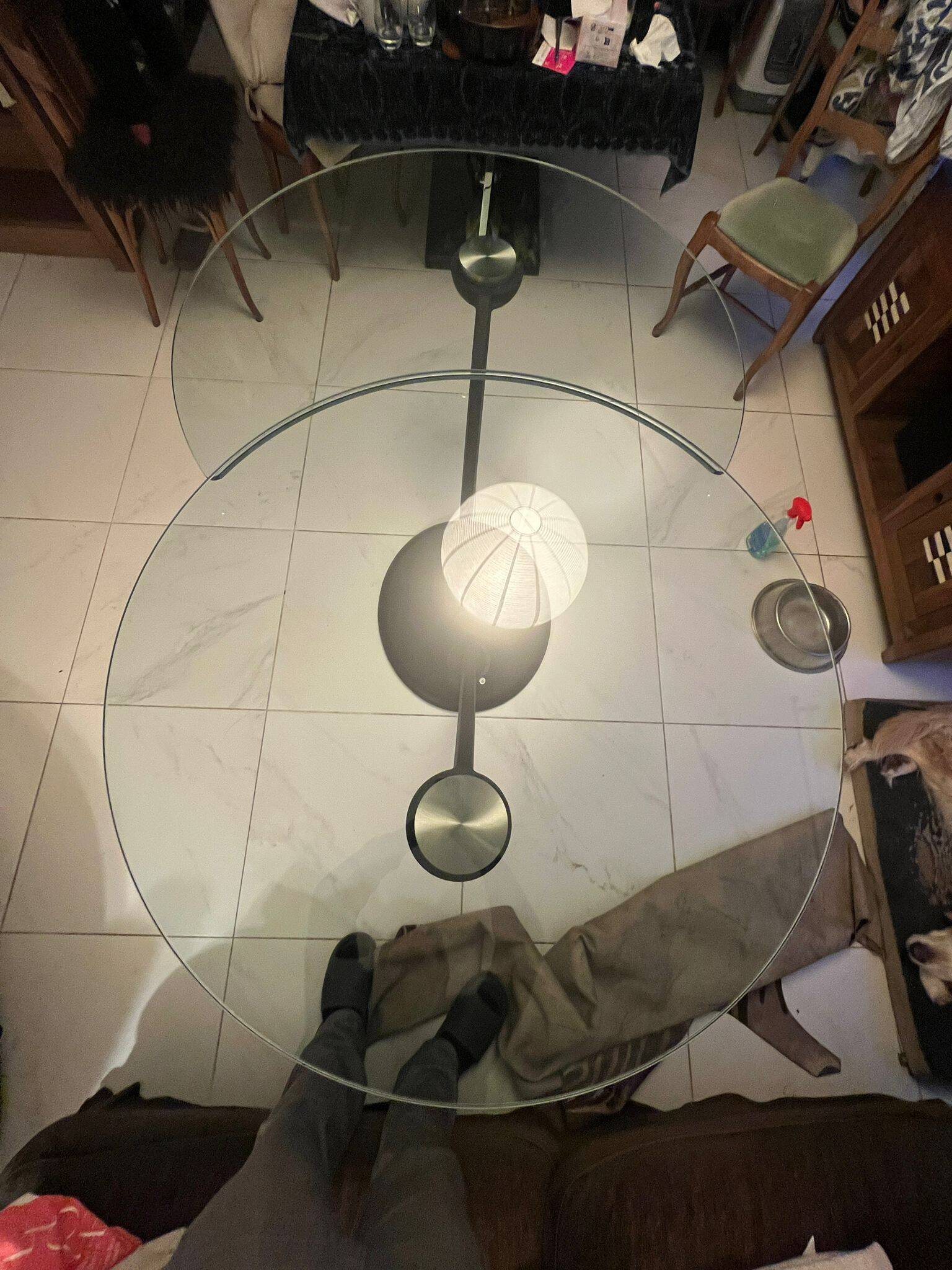 Roche bobois extendable glass dining table