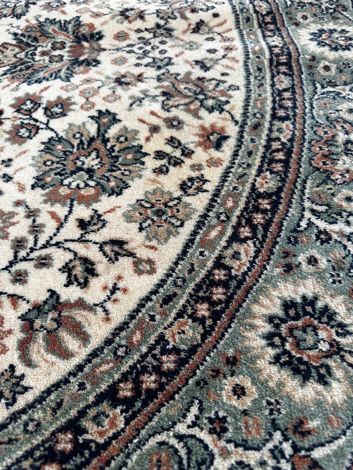 Tapis oriental rond 170cm