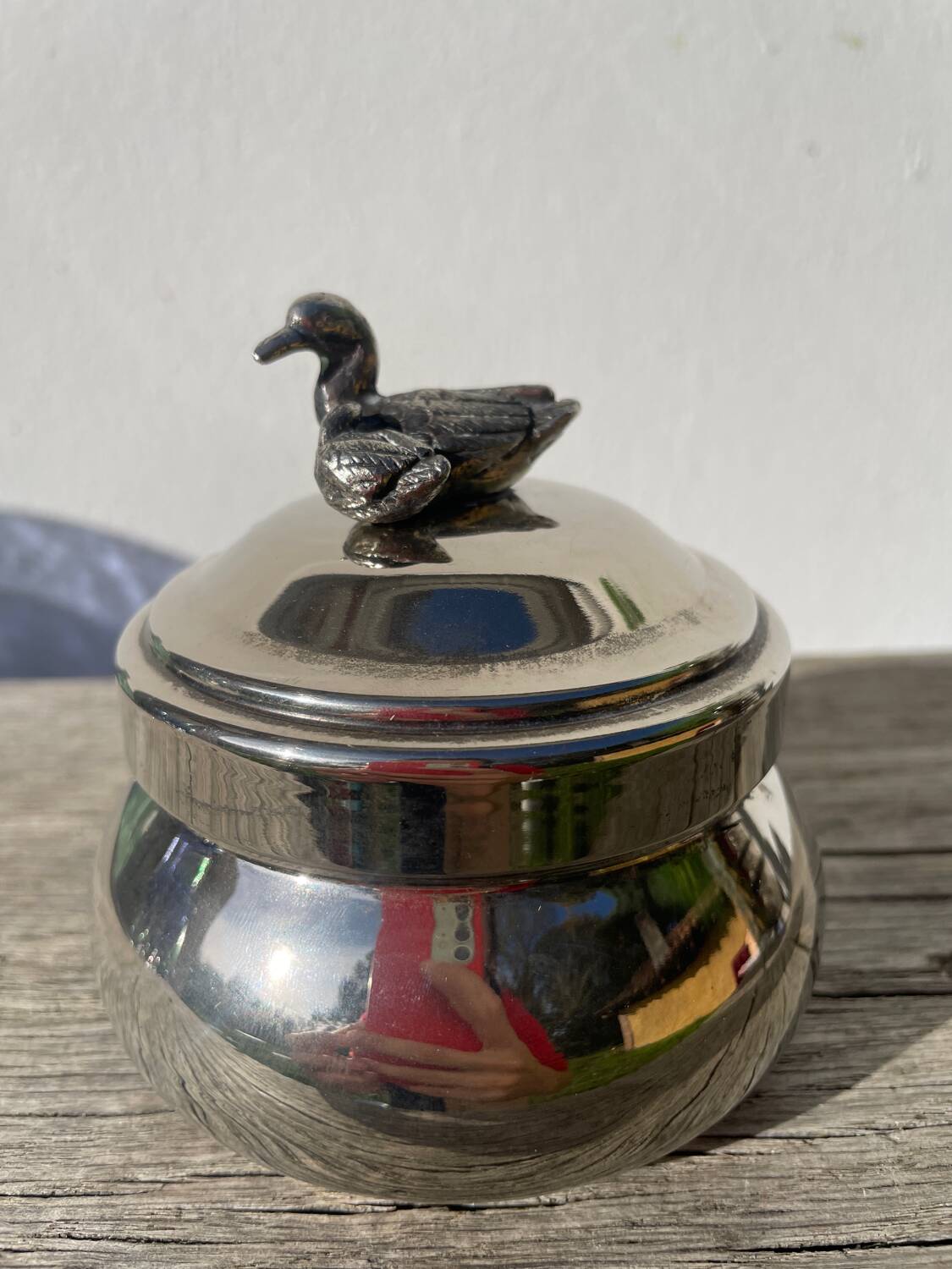 Silver-plated metal box or sugar bowl with ducks
