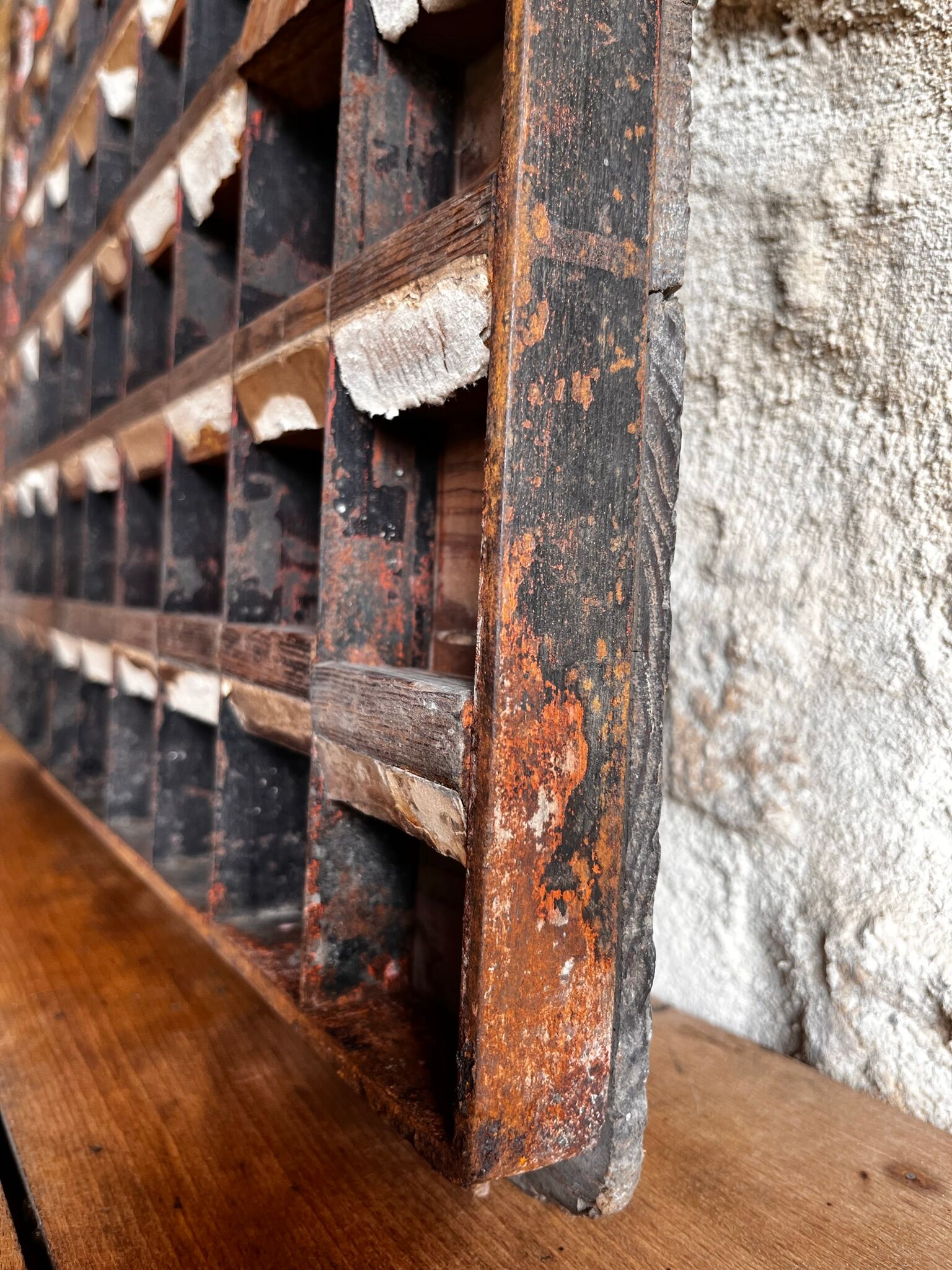 Metal and wood printing locker